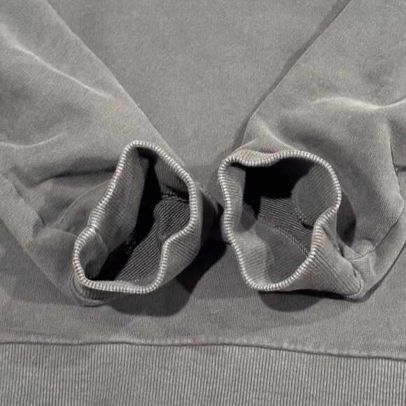 COS Minimalist Crewneck Sweater | Soft Cotton Knit | Modern Essential (Size M) - Picture 8 of 10